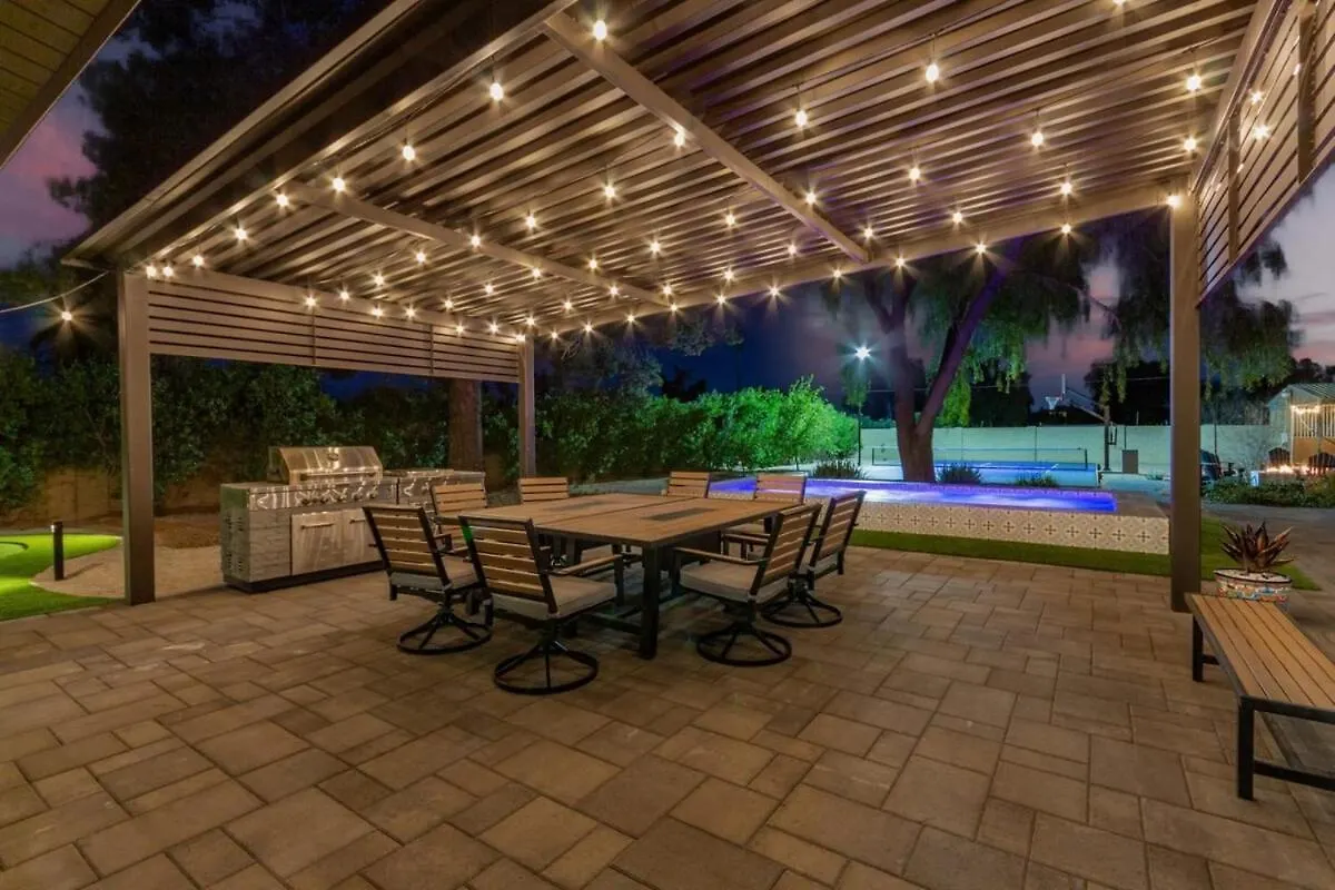 Holiday home Davenport Villa - Scottsdale'S Largest Hot Tub - Sportcourt