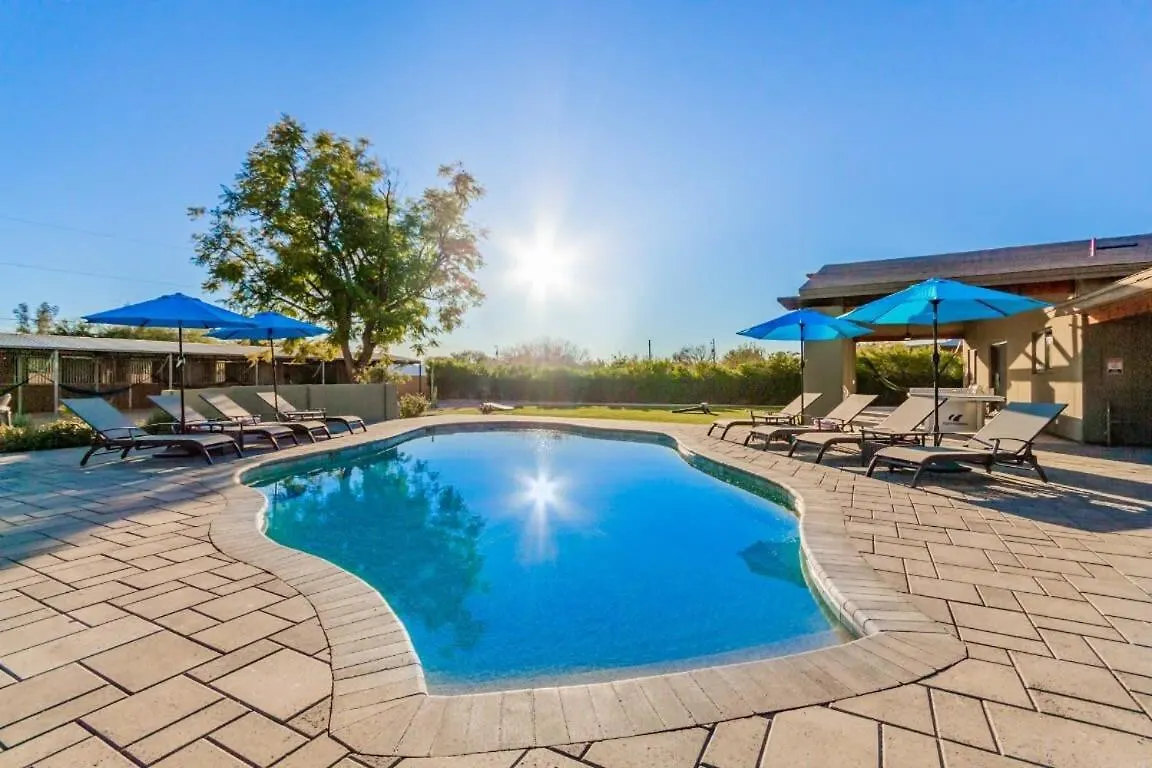 Davenport Villa - Scottsdale'S Largest Hot Tub - Sportcourt